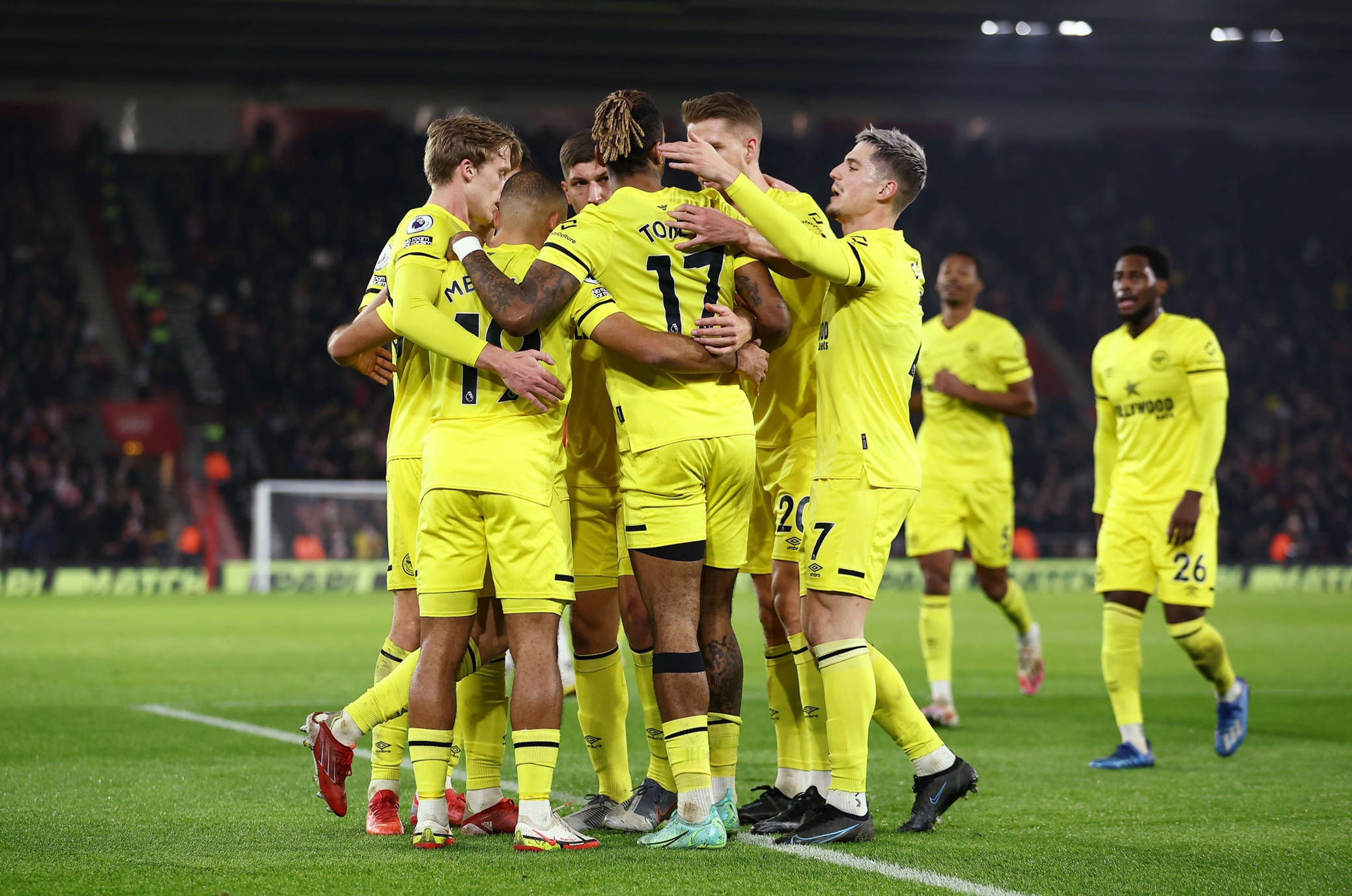 仁慕尼黑的 仁慕尼黑的